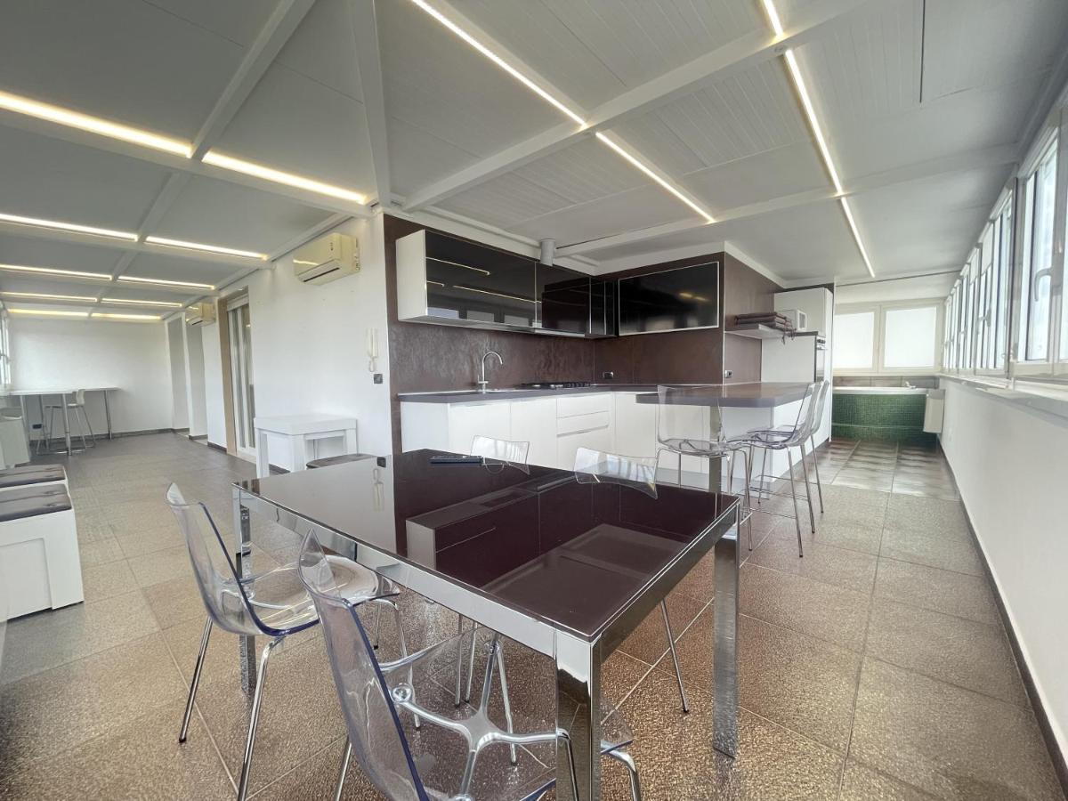 Cconforthotels Appartamento Skyline Bari Zewnętrze zdjęcie